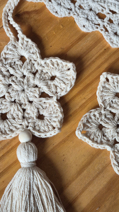 Borla tejida a crochet